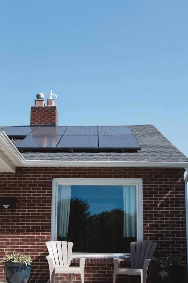 Assurance habitation et énergies renouvelables : comment protéger son installation solaire à domicile ?